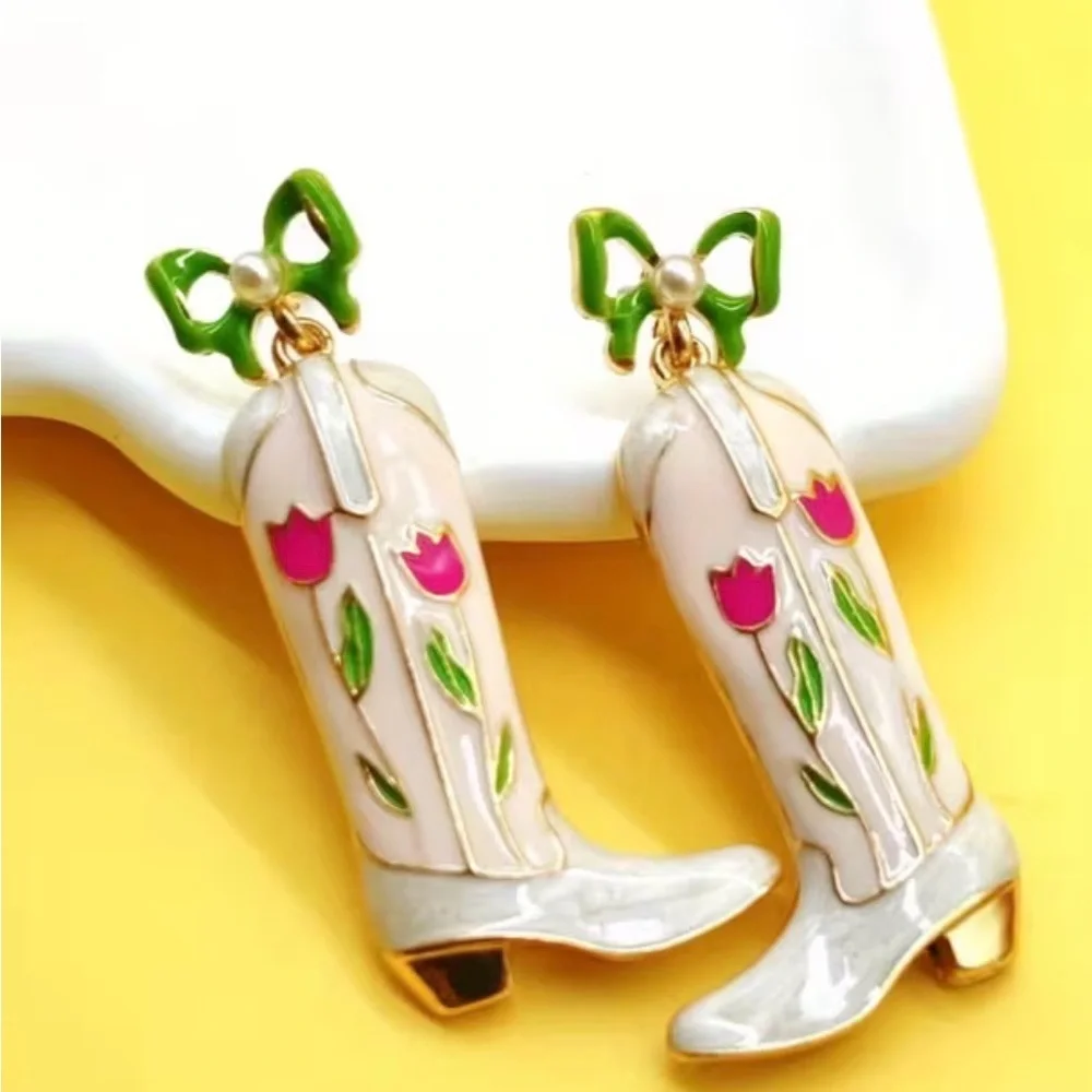 2/$30🌵 White Cowboy Boots Flower Enamel Earrings Gold Tone Bow Western Cowgirl